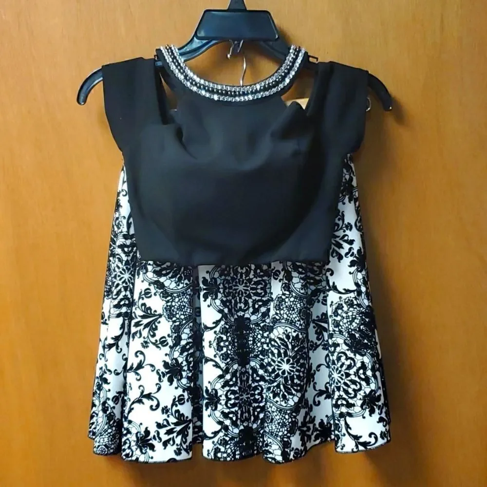 Xtra Ordinary Beautiful Skirt & Embelleshed Top set, size 3